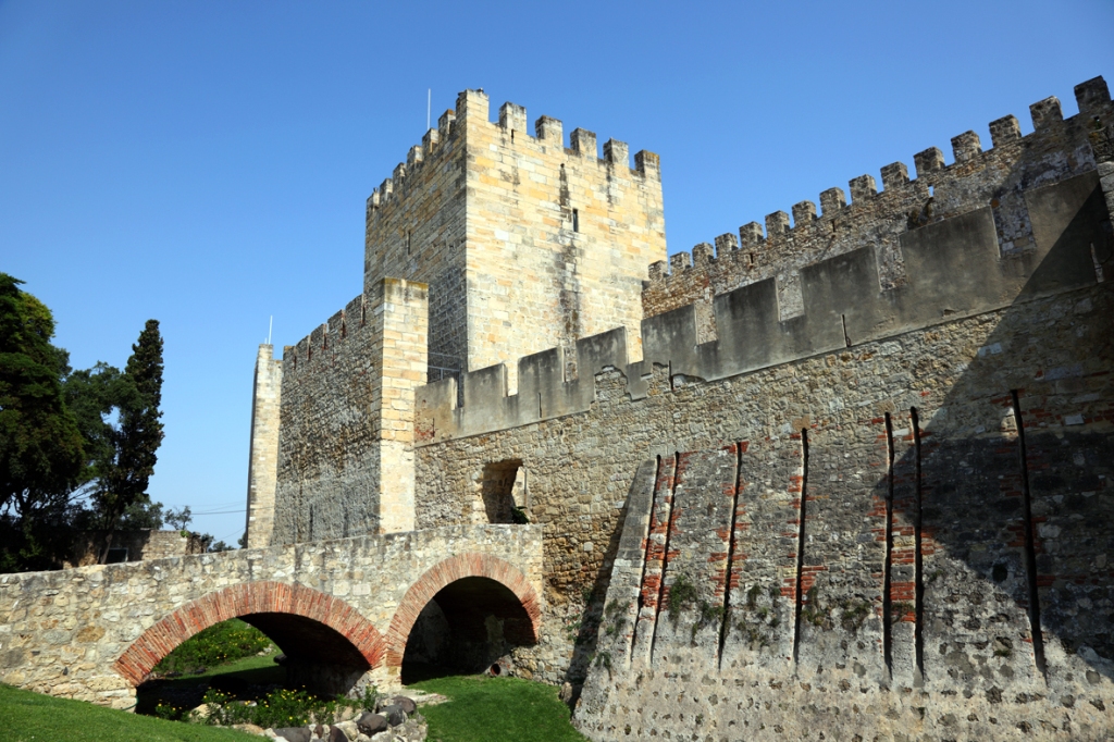 Castelo de São Jorge | St. Jorge’s Castle | Castillo de San Jorge